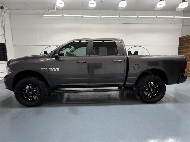 2014 RAM 1500 Sport 4X4 5.7L V8 / LIFTED / NEW TIRES/56K MILES / Heated Seats / ZERO RUST - Photo 3 - Gladstone, OR 97027
