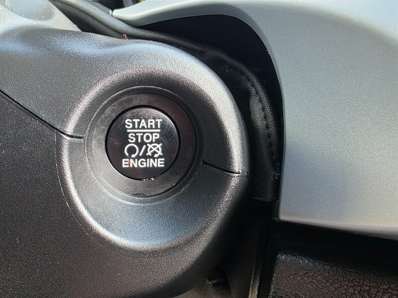 2016 FIAT 500X EASY 2.4L 4 CYLINDERS / ALL WHEEL DRIVE / BACK-UP CAM / FRESH TRADE-IN / 81K MILES - Photo 41 - Portland, OR 97217