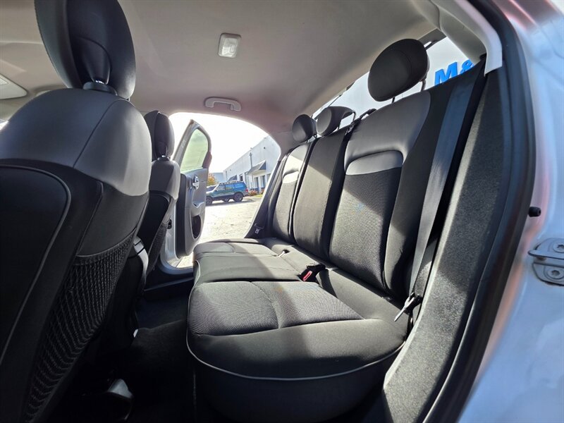 2016 FIAT 500X EASY 2.4L 4 CYLINDERS / ALL WHEEL DRIVE / BACK-UP CAM / FRESH TRADE-IN / 81K MILES - Photo 15 - Portland, OR 97217