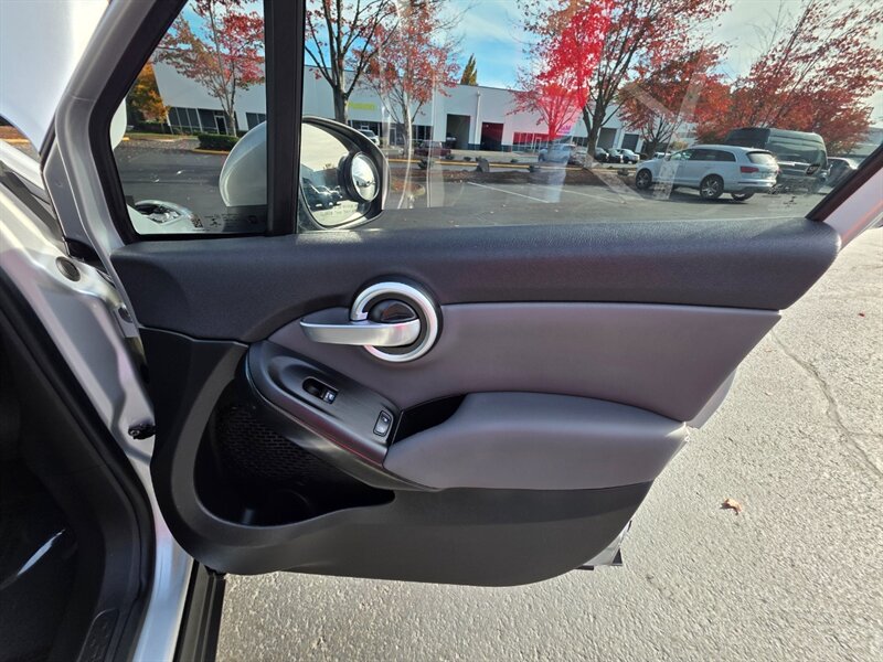 2016 FIAT 500X EASY 2.4L 4 CYLINDERS / ALL WHEEL DRIVE / BACK-UP CAM / FRESH TRADE-IN / 81K MILES - Photo 45 - Portland, OR 97217