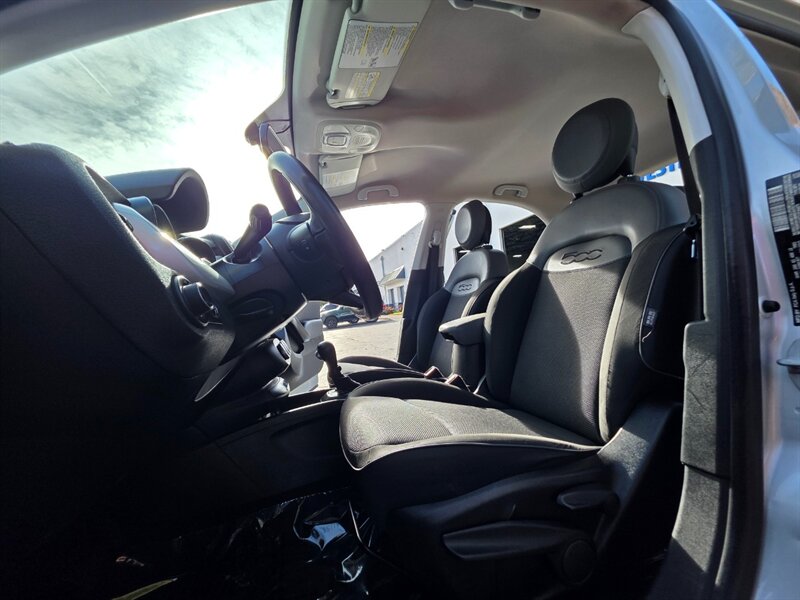 2016 FIAT 500X EASY 2.4L 4 CYLINDERS / ALL WHEEL DRIVE / BACK-UP CAM / FRESH TRADE-IN / 81K MILES - Photo 13 - Portland, OR 97217