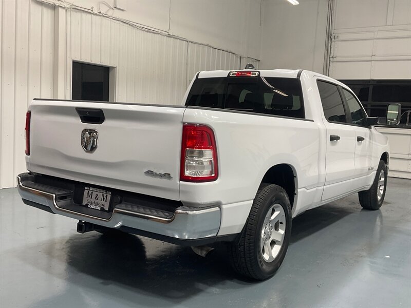2019 RAM 1500 Tradesman Crew Cab 4X4 / 5.7L V8 Hemi / LOCAL  / ZERO RUST / Backup Camera / Trailer Brake Controller / Power Sliding Rear window - Photo 8 - Gladstone, OR 97027