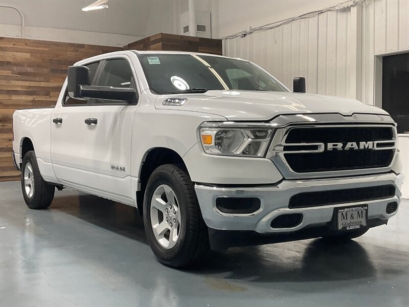 2019 RAM 1500 Tradesman Crew Cab 4X4 / 5.7L V8 Hemi / LOCAL  / ZERO RUST / Backup Camera / Trailer Brake Controller / Power Sliding Rear window - Photo 50 - Gladstone, OR 97027