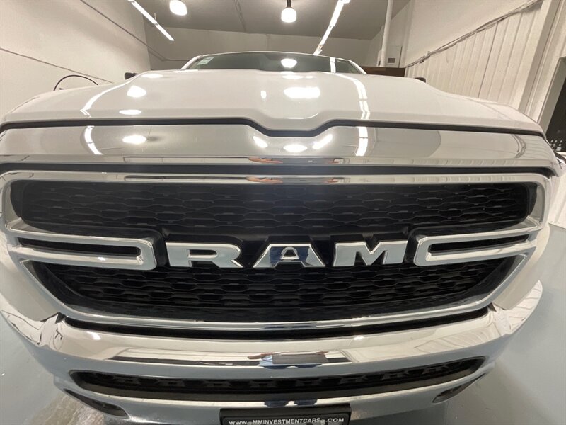 2019 RAM 1500 Tradesman Crew Cab 4X4 / 5.7L V8 Hemi / LOCAL  / ZERO RUST / Backup Camera / Trailer Brake Controller / Power Sliding Rear window - Photo 30 - Gladstone, OR 97027