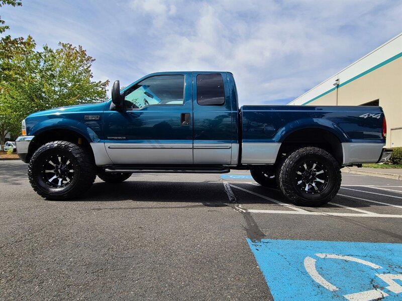 2000 Ford F-350 4X4 / 1-TON / 7.3 L DIESEL / 6 SPEED MANUAL  / Super Duty / Powerstroke Turbo / 1-OWNER - Photo 3 - Portland, OR 97217