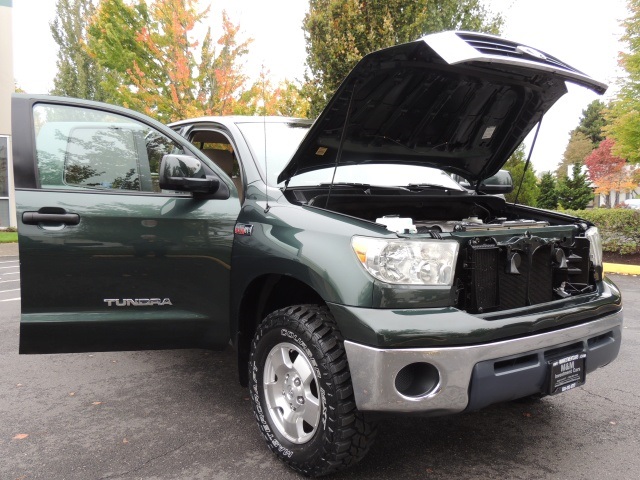 2008 Toyota Tundra DOUBLE CAB / 4X4 TRD OFF RD / Long Bed / 1-OWNER   - Photo 18 - Portland, OR 97217