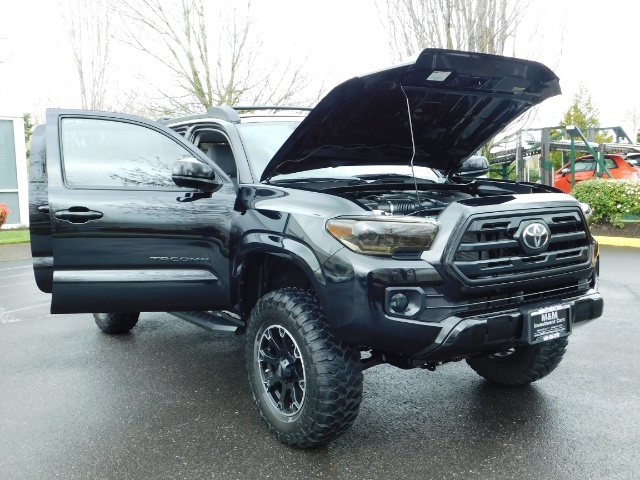 2018 Toyota Tacoma SR5 V6 Double Cab LIFTED Brand New Premium Wheels   - Photo 30 - Portland, OR 97217