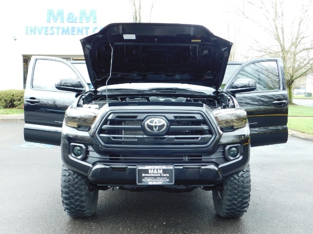 2018 Toyota Tacoma SR5 V6 Double Cab LIFTED Brand New Premium Wheels   - Photo 31 - Portland, OR 97217