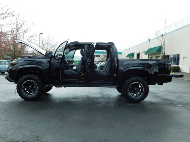 2018 Toyota Tacoma SR5 V6 Double Cab LIFTED Brand New Premium Wheels   - Photo 26 - Portland, OR 97217