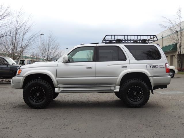 2001 Toyota 4Runner SPORT SR5 / 4X4 / Sunroof / LIFTED LIFTED