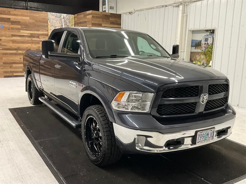 2015 RAM 1500 Outdoorsman Crew Cab 4X4 / 3.0L EcoDIESEL TURBO V6  / RAM BOX / Leather & Heated Seats / Navigation & Backup Camera / LOCAL TRUCK / RUST FREE - Photo 2 - Gladstone, OR 97027