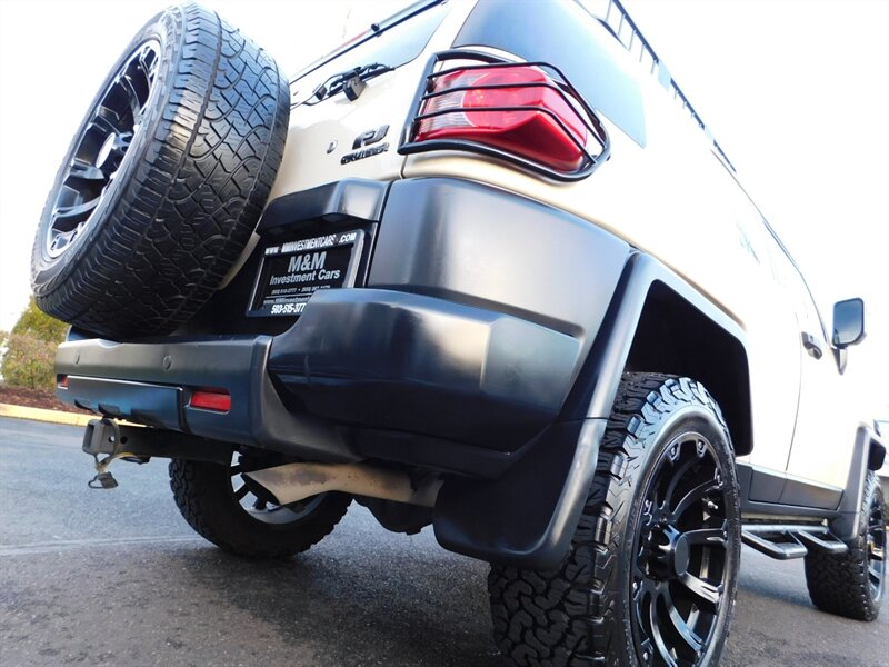 2008 Toyota FJ Cruiser 4X4 / V6 4.0L / REAR DIFFERENTIAL LOCKER /  BRUSH GUARDS / BF GOODRICH on BLACK RHINO WHEELS - Photo 12 - Portland, OR 97217