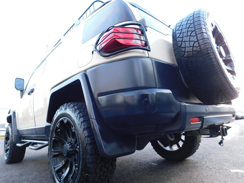 2008 Toyota FJ Cruiser 4X4 / V6 4.0L / REAR DIFFERENTIAL LOCKER /  BRUSH GUARDS / BF GOODRICH on BLACK RHINO WHEELS - Photo 11 - Portland, OR 97217