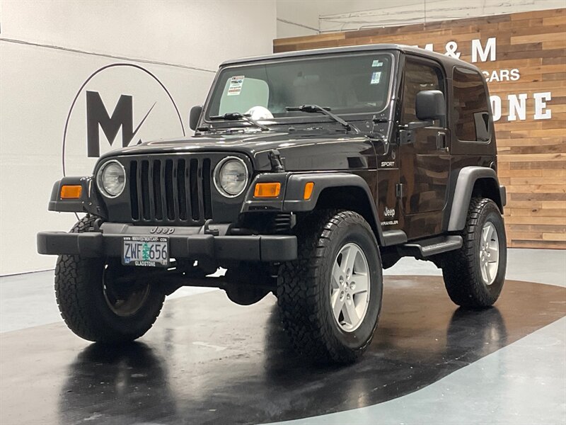 2004 Jeep Wrangler Sport 2Dr HARD TOP / 4X4/ V6 / 5-SPEED / LIFTED  / 1-OWNER LOCAL - Photo 1 - Gladstone, OR 97027