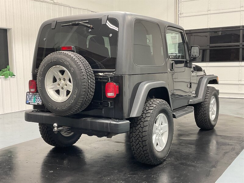 2004 Jeep Wrangler Sport 2Dr HARD TOP / 4X4/ V6 / 5-SPEED / LIFTED  / 1-OWNER LOCAL - Photo 9 - Gladstone, OR 97027