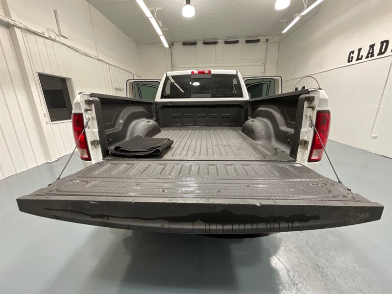 2014 RAM 3500 Big Horn Crew Cab 4X4 / 6.4L V8 HEMI / LOCAL TRUCK  / RUST FREE / Heated Seats - Photo 13 - Gladstone, OR 97027