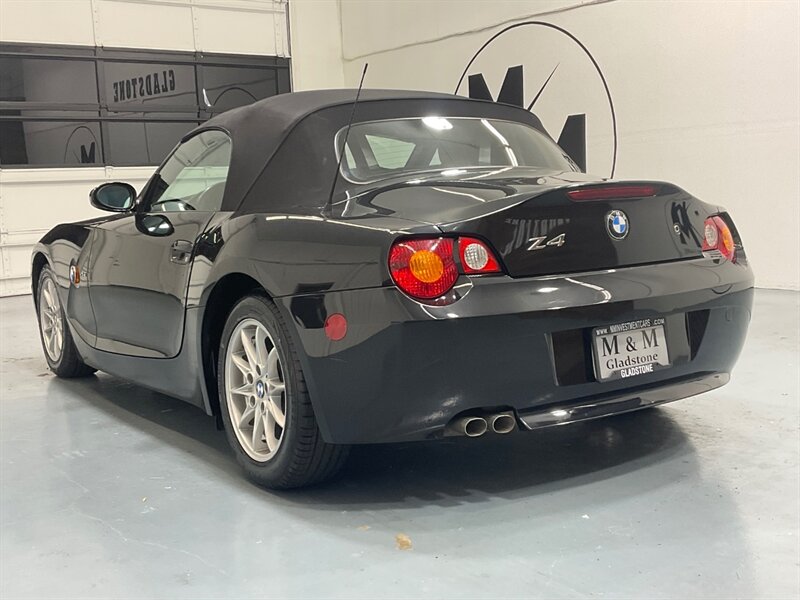 2004 BMW Z4 2.5i 2dr Roadster 6Cyl / Convertible /New Tires / Leather w. Heated Seats - Photo 7 - Gladstone, OR 97027