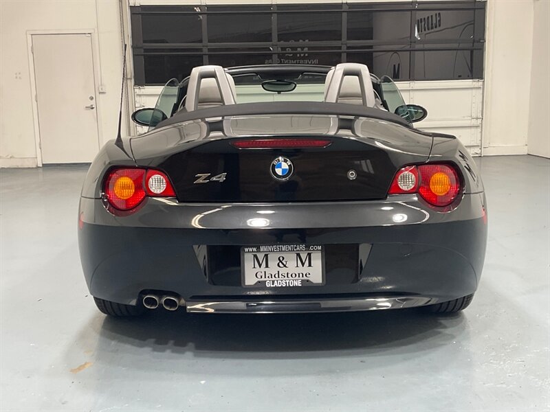 2004 BMW Z4 2.5i 2dr Roadster 6Cyl / Convertible /New Tires / Leather w. Heated Seats - Photo 51 - Gladstone, OR 97027