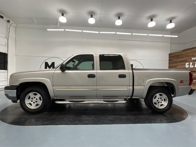 2005 Chevrolet Silverado 1500 Z71 Crew Cab 4X4 / 5.3L V8 / 1-OWNER / 115K MILES  / Excel Cond - Photo 3 - Gladstone, OR 97027