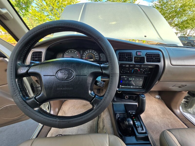 2002 Toyota 4Runner V6 3.4L / 4X4 / TIMING BELT DONE / NEW LIFT / LOCAL NO-RUST / NEW TIRES - Photo 35 - Portland, OR 97217