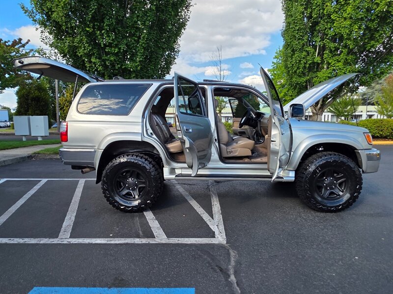 2002 Toyota 4Runner V6 3.4L / 4X4 / TIMING BELT DONE / NEW LIFT / LOCAL NO-RUST / NEW TIRES - Photo 24 - Portland, OR 97217
