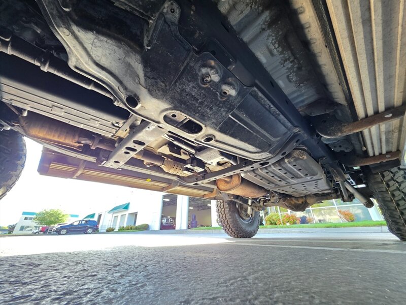2002 Toyota 4Runner V6 3.4L / 4X4 / TIMING BELT DONE / NEW LIFT / LOCAL NO-RUST / NEW TIRES - Photo 19 - Portland, OR 97217
