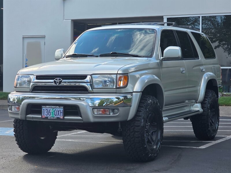 2002 Toyota 4Runner V6 3.4L / 4X4 / TIMING BELT DONE / NEW LIFT / LOCAL NO-RUST / NEW TIRES - Photo 1 - Portland, OR 97217