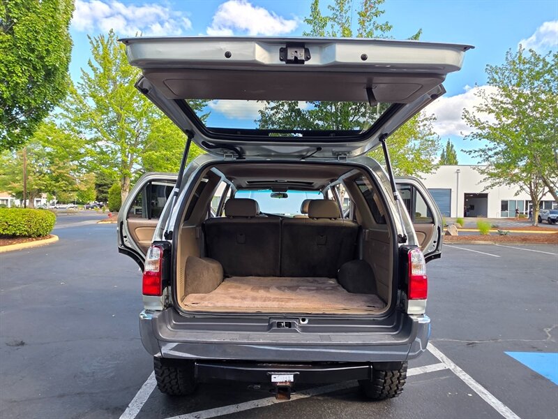 2002 Toyota 4Runner V6 3.4L / 4X4 / TIMING BELT DONE / NEW LIFT / LOCAL NO-RUST / NEW TIRES - Photo 22 - Portland, OR 97217