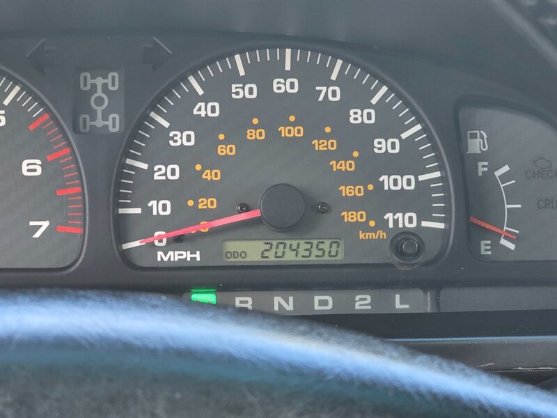 2002 Toyota 4Runner V6 3.4L / 4X4 / TIMING BELT DONE / NEW LIFT / LOCAL NO-RUST / NEW TIRES - Photo 40 - Portland, OR 97217