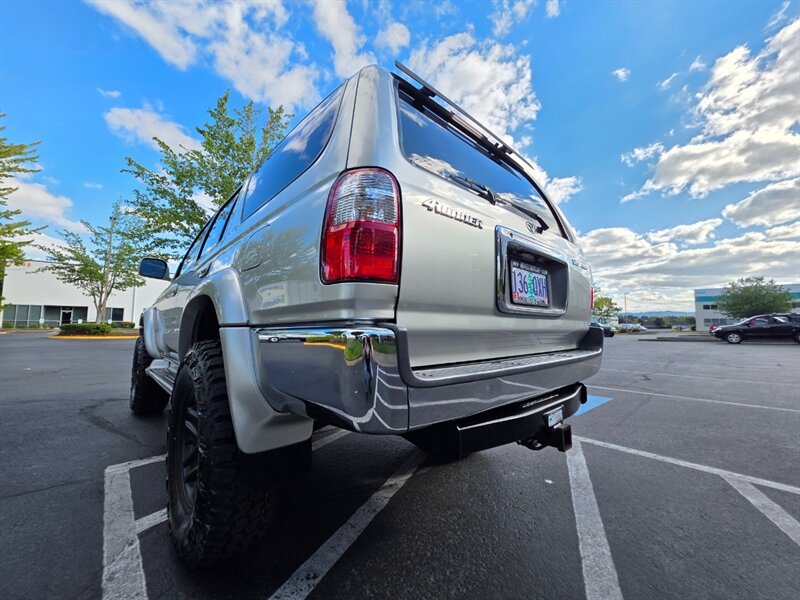 2002 Toyota 4Runner V6 3.4L / 4X4 / TIMING BELT DONE / NEW LIFT / LOCAL NO-RUST / NEW TIRES - Photo 12 - Portland, OR 97217