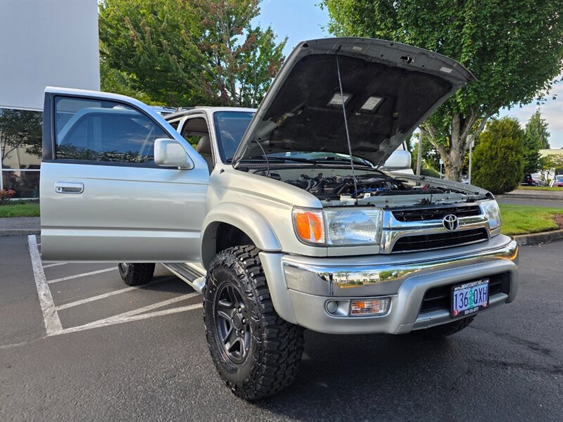 2002 Toyota 4Runner V6 3.4L / 4X4 / TIMING BELT DONE / NEW LIFT / LOCAL NO-RUST / NEW TIRES - Photo 26 - Portland, OR 97217
