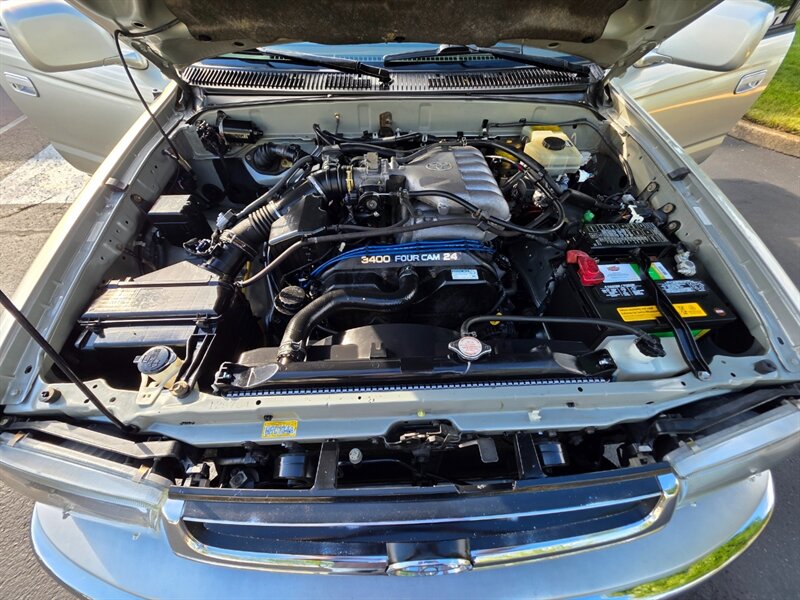 2002 Toyota 4Runner V6 3.4L / 4X4 / TIMING BELT DONE / NEW LIFT / LOCAL NO-RUST / NEW TIRES - Photo 29 - Portland, OR 97217