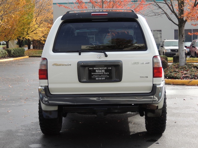 2000 Toyota 4Runner SR5 / 4X4 / 3.4L 6Cyl / Leather / LIFTED LIFTED - Photo 6 - Portland, OR 97217