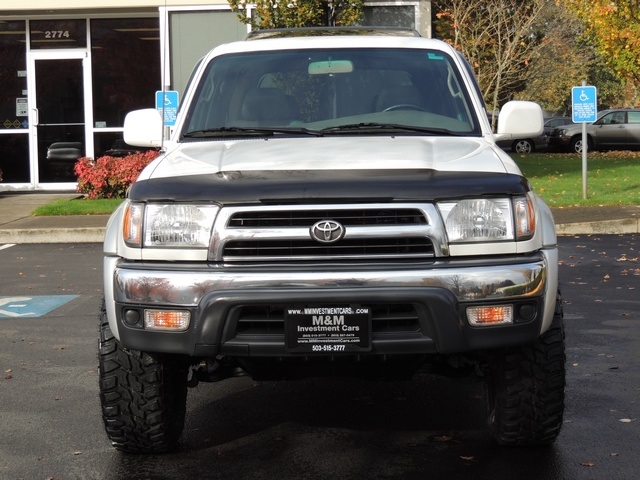 2000 Toyota 4Runner SR5 / 4X4 / 3.4L 6Cyl / Leather / LIFTED LIFTED - Photo 5 - Portland, OR 97217