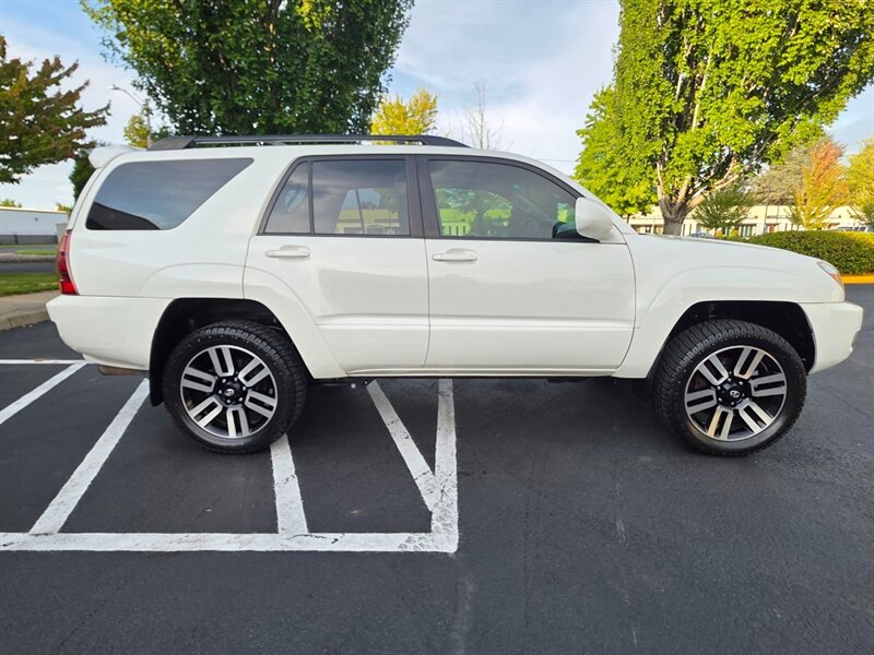 2005 Toyota 4Runner Limited Edition 4X4 / DIFF LOCK / BACK CAM  / HEATED LEATHER / BRAND NEW TIRES / FULLY LOADED - Photo 4 - Portland, OR 97217