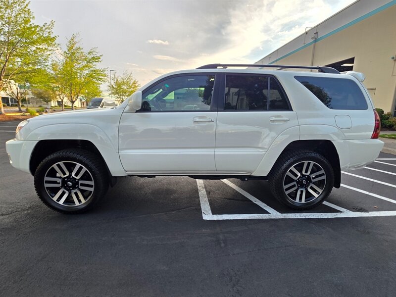 2005 Toyota 4Runner Limited Edition 4X4 / DIFF LOCK / BACK CAM  / HEATED LEATHER / BRAND NEW TIRES / FULLY LOADED - Photo 3 - Portland, OR 97217
