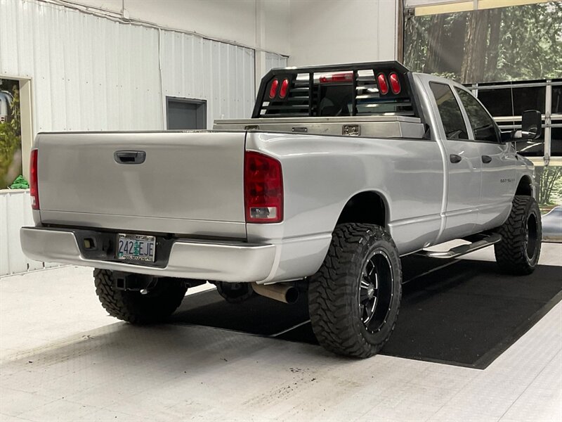 2004 Dodge Ram 2500 Laramie 4X4 / 5.9L DIESEL / 6-SPEED MANUAL  / LIFTED w. 35 " TOYO OPEN COUNTRY & 20 " MOTO WHEELS / Leather & Heated Seats / RUST FREE / LONG BED / SHARP & CLEAN / 137,000 MILES - Photo 7 - Gladstone, OR 97027