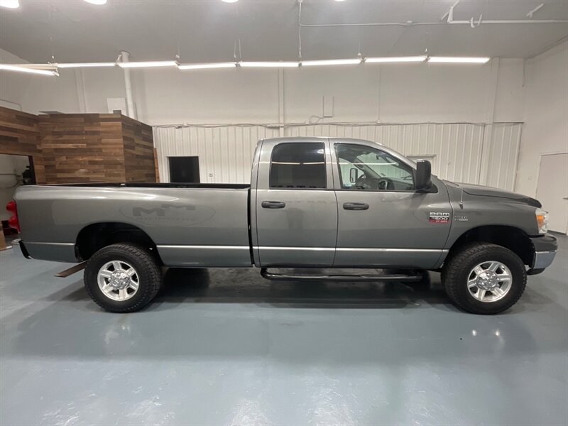 2007 Dodge Ram 2500 SLT 4X4 6-SPEED MANUAL /5.7L V8 /69K MILES  / LONG BED / ZERO RUST - Photo 4 - Gladstone, OR 97027