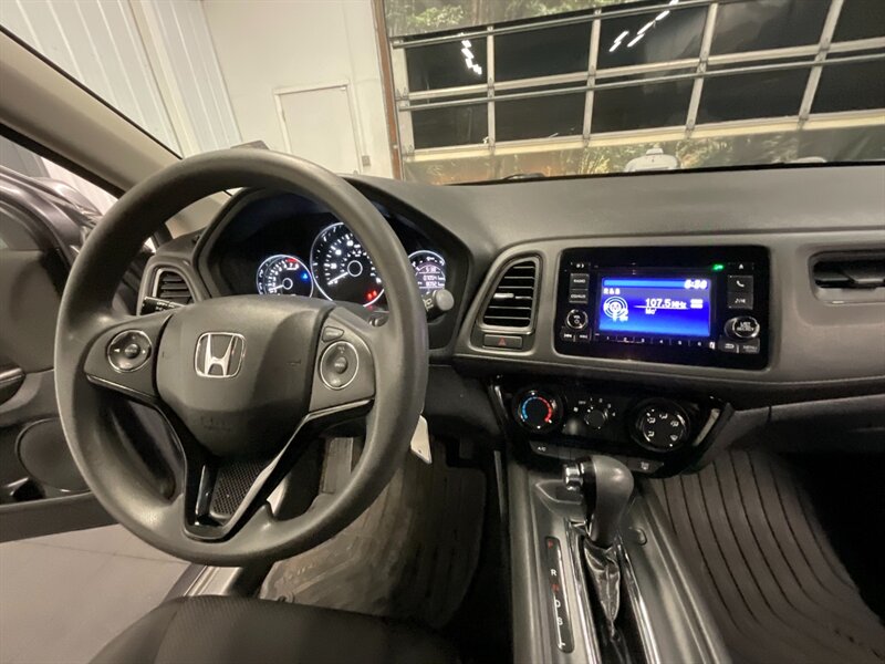 2017 Honda HR-V LX Sport Utility AWD / Backup Camera / 70,000 MILE  LOCAL OREGON HONDA / RUST FREE / SHARP & CLEAN !! - Photo 17 - Gladstone, OR 97027