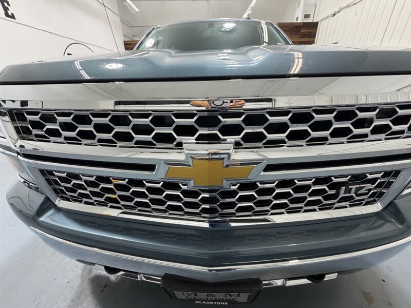 2014 Chevrolet Silverado 1500 LTZ Crew Cab 4X4 5.3L V8 / 1-OWNER / 49,000 MILES /Leather w. Heated Seats / Backup Cam / NEW TIRES /ZERO RUST - Photo 30 - Gladstone, OR 97027