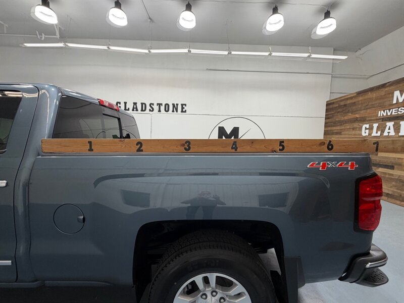 2014 Chevrolet Silverado 1500 LTZ Crew Cab 4X4 5.3L V8 / 1-OWNER / 49,000 MILES /Leather w. Heated Seats / Backup Cam / NEW TIRES /ZERO RUST - Photo 9 - Gladstone, OR 97027