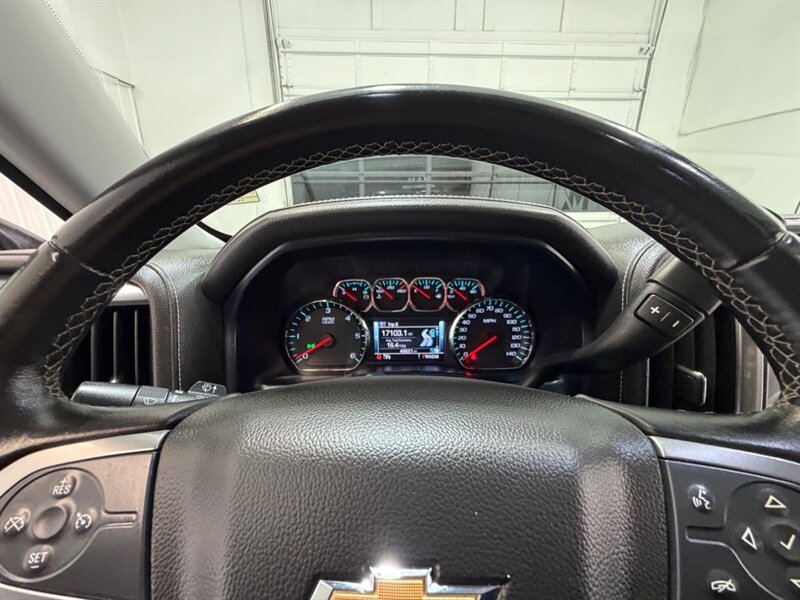 2014 Chevrolet Silverado 1500 LTZ Crew Cab 4X4 5.3L V8 / 1-OWNER / 49,000 MILES /Leather w. Heated Seats / Backup Cam / NEW TIRES /ZERO RUST - Photo 42 - Gladstone, OR 97027