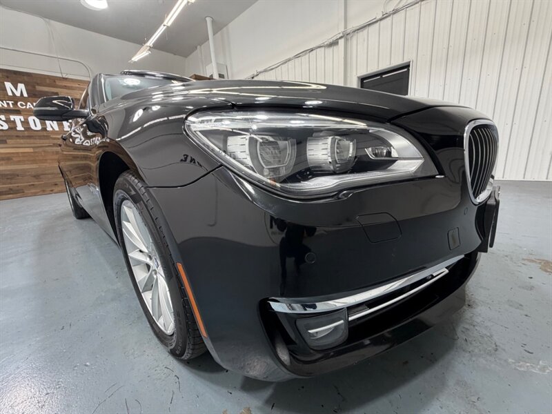 2015 BMW 7 Series 750Li 4.4L V8 TwinTurbo / 56,000 MILES / Rear DVD Player / Leather / Navigation - Photo 54 - Gladstone, OR 97027