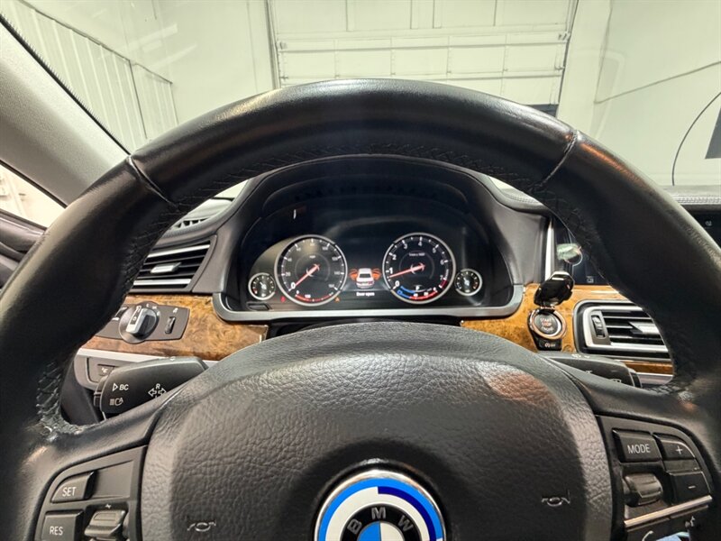 2015 BMW 7 Series 750Li 4.4L V8 TwinTurbo / 56,000 MILES / Rear DVD Player / Leather / Navigation - Photo 42 - Gladstone, OR 97027