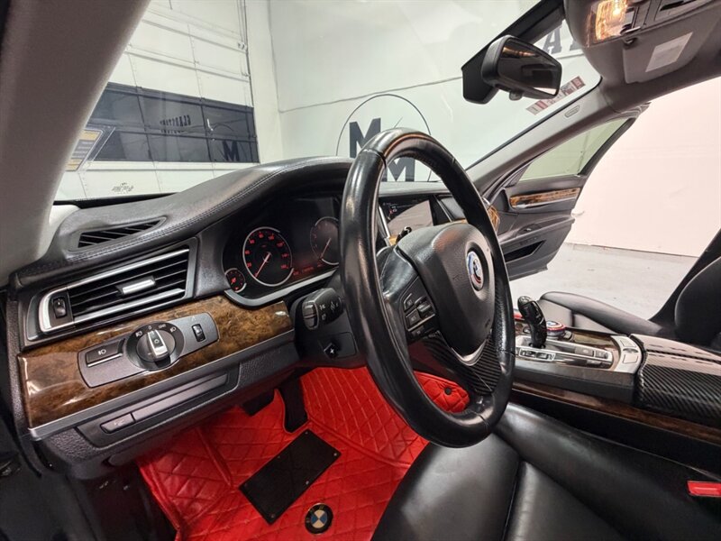 2015 BMW 7 Series 750Li 4.4L V8 TwinTurbo / 56,000 MILES / Rear DVD Player / Leather / Navigation - Photo 39 - Gladstone, OR 97027