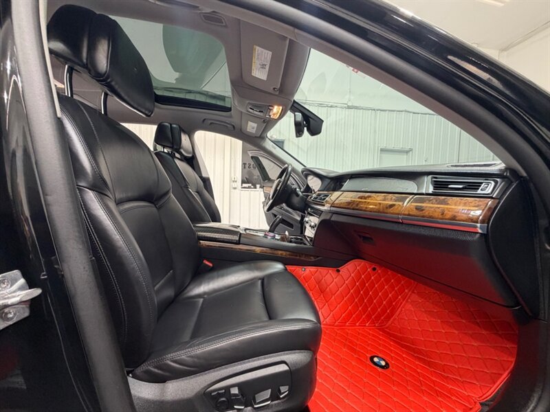 2015 BMW 7 Series 750Li 4.4L V8 TwinTurbo / 56,000 MILES / Rear DVD Player / Leather / Navigation - Photo 12 - Gladstone, OR 97027
