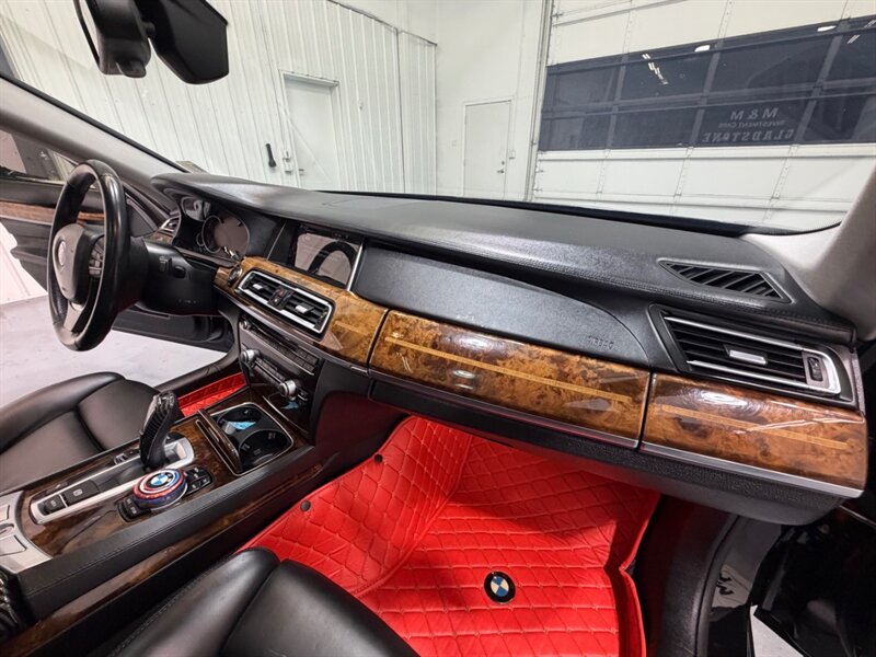 2015 BMW 7 Series 750Li 4.4L V8 TwinTurbo / 56,000 MILES / Rear DVD Player / Leather / Navigation - Photo 40 - Gladstone, OR 97027