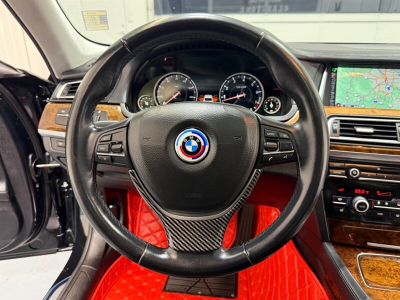 2015 BMW 7 Series 750Li 4.4L V8 TwinTurbo / 56,000 MILES / Rear DVD Player / Leather / Navigation - Photo 13 - Gladstone, OR 97027