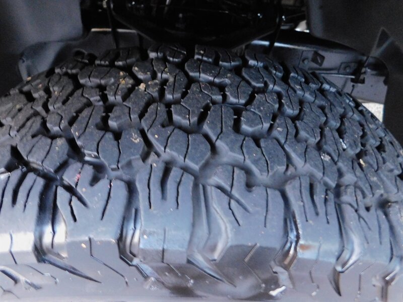 2004 Dodge Ram 1500 SLT 4dr Quad Cab 4X4 / BF GOODRICH TIRES & WHEELS   - Photo 22 - Portland, OR 97217