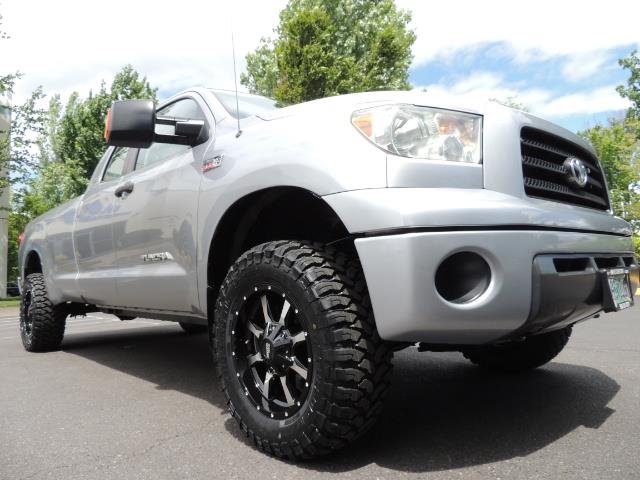 2007 Toyota Tundra 4X4 5.7L Double Cab  / Long Bed / 1-Owner / LIFTED   - Photo 10 - Portland, OR 97217